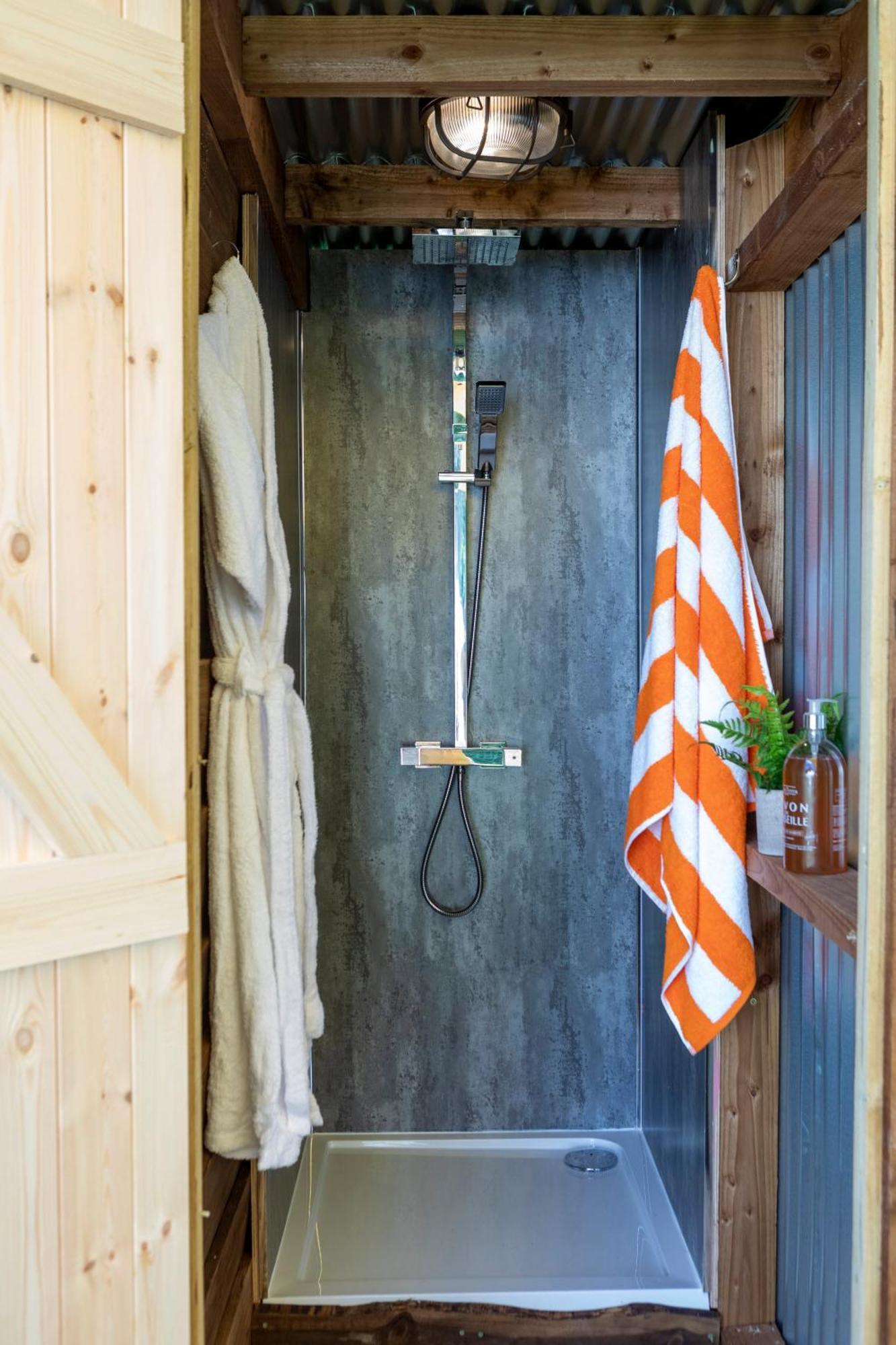 Hotel Stargazer Glamping Uk The Mahal 8 People Ross-on-Wye Zewnętrze zdjęcie